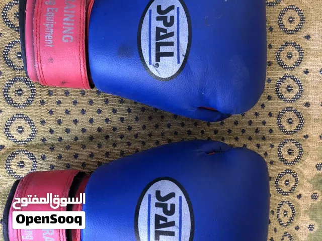 قفازات وواقيات فنون قتاليه للبيع