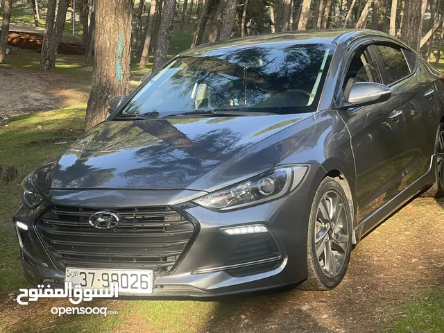Used Hyundai Avante in Amman