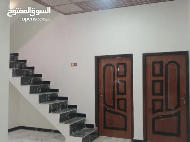 300 m2 2 Bedrooms Townhouse for Sale in Basra Shatt Al-Arab