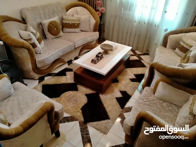 طقم كنب فاخر 7 مقاعد