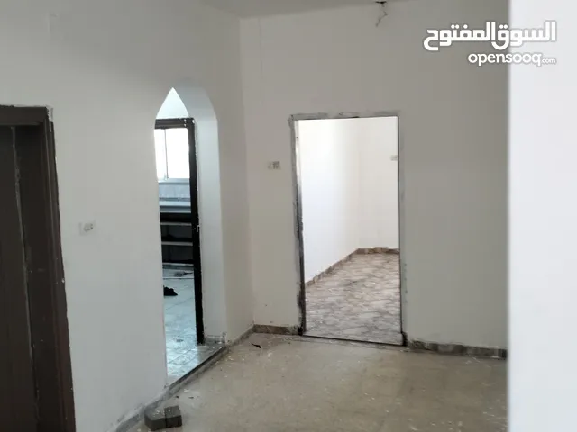 100 m2 3 Bedrooms Apartments for Rent in Zarqa Other