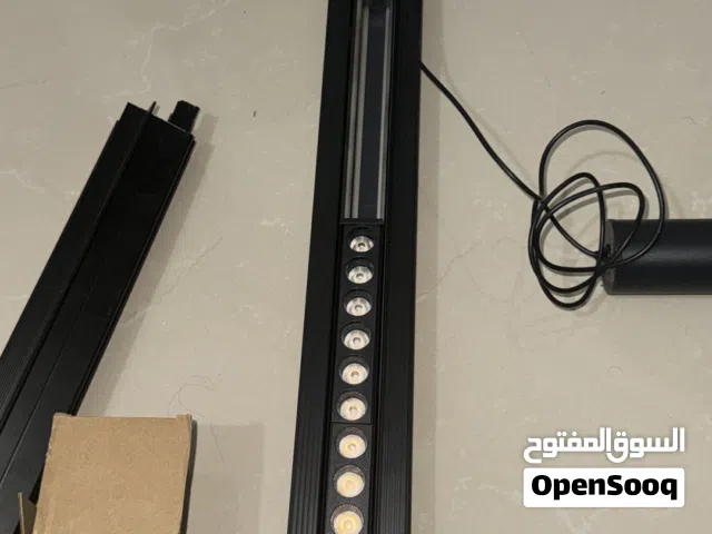 انارة ماجنتيك وسكك ومحولات وصلاة