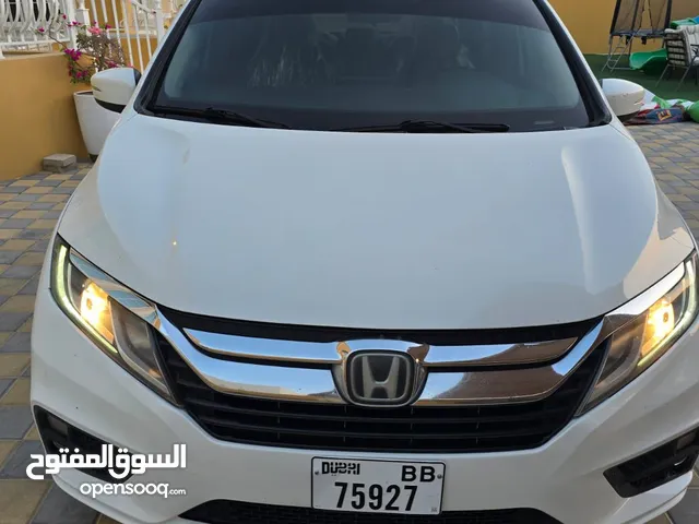 Used Honda Odyssey in Dubai