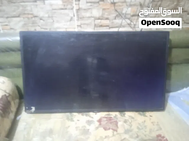 "للمهندسين " بسعر 10،000 من حق عدن شاشة ستار سات 40 بوصة عاطل الشاشة وشغال الإضاءة مع الباور .