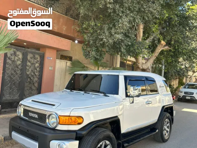 Used Toyota FJ in Tripoli