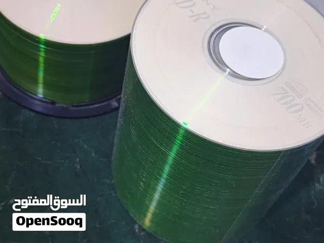 دسكات نسخ و حرق قريب الدسته و نص مع بعض للبيع بي 80 دينار