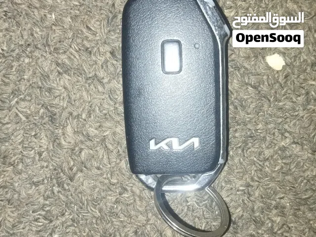 مفاتيح نيرو و هونداي سوناتا ونيسان السعر في الوصف