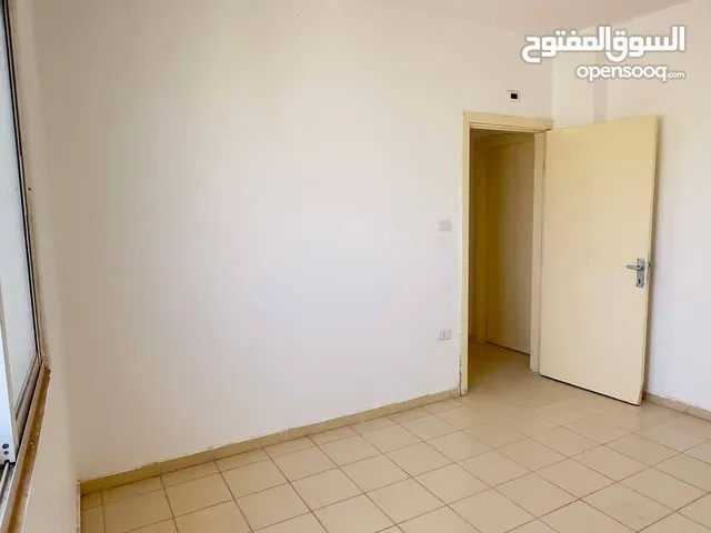 شقه للبيع سكن كريم في مادبا