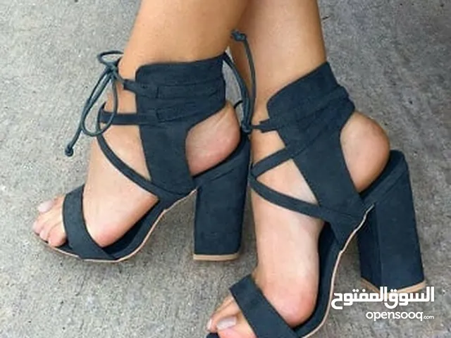 Beige With Heels in Amman