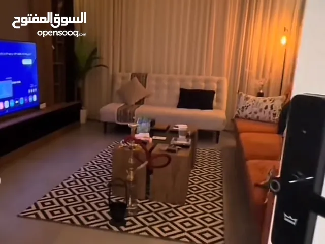سلام عليكم يوجد مشتمل سكني القادسيه بغداد محله602 عدد الغرف 3 عدد الحمام2 صاله مطبخ