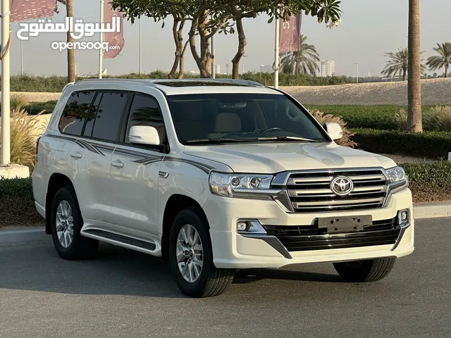 Toyota land cruiser EXR V6 2019