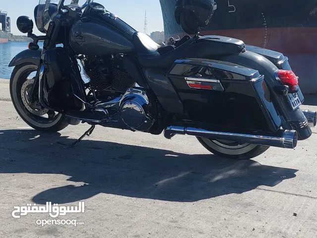 Harley Davidson Road King 2014 in Tripoli