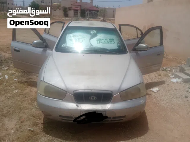 2001 هيونداي افانتي