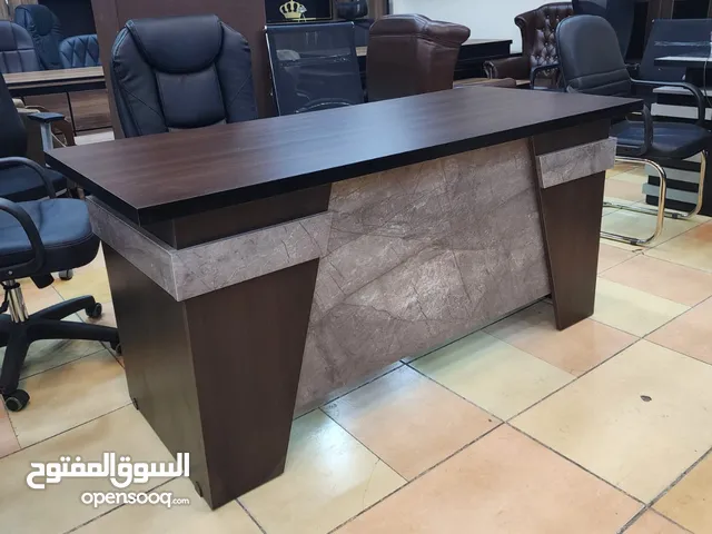 مكتب مدير بعدة الوان بسعر خيالي مع جانبية بادراج وطاولة والتوصيل مجاني داخل عمان والزرقاء