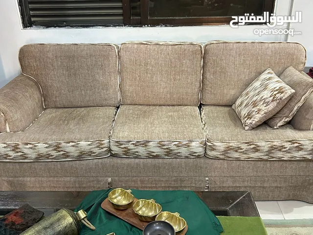 طقم كنب سبع مقاعد