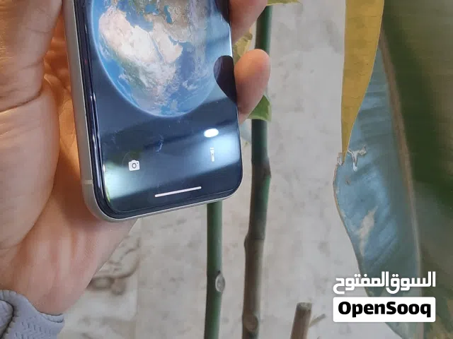 موبايل ايفون 11 نظيف جدا