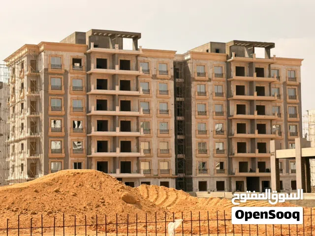 147 m2 4 Bedrooms Apartments for Sale in Cairo Fifth Settlement