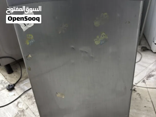 ثلاجه صغيره نظيفه وممتازه جدا(Asset)قابل للتفاوض