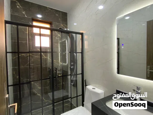 150 m2 3 Bedrooms Apartments for Rent in Zarqa Madinet El Sharq