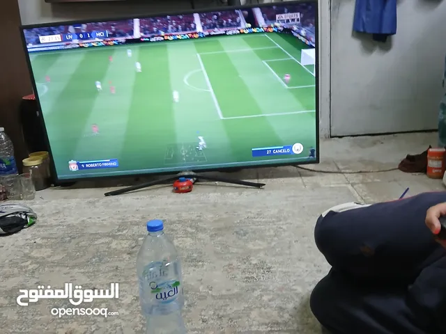 شاشه سامسونج 55 بوصه بلازما شبه جديده تعمل بشكل جيد