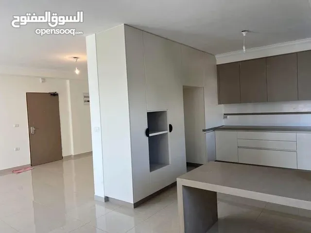 شقه فارغة للايجار في المصيون قرب سوبرماركت برافو
