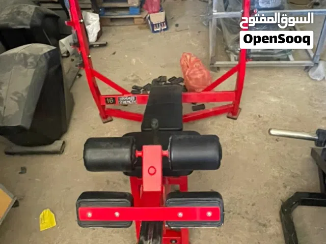 معدات صالة رياضية مستعملة للبيع جملة