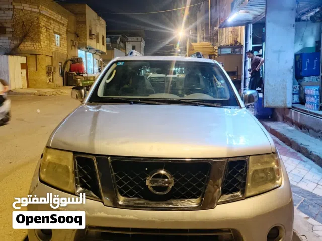 Used Nissan Pathfinder in Basra