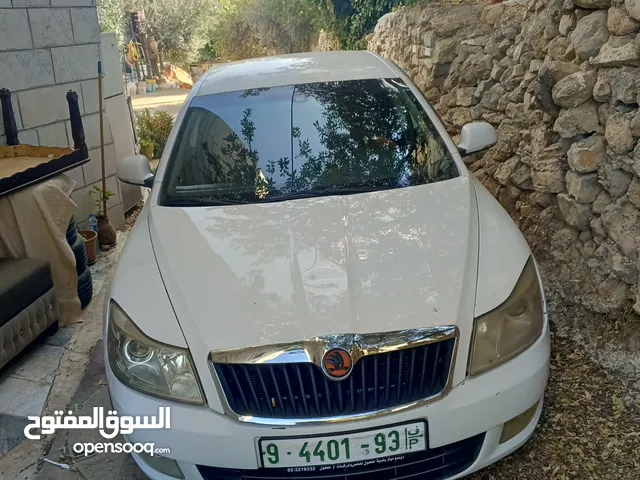 سكودا رمش اصل انيو للبيع