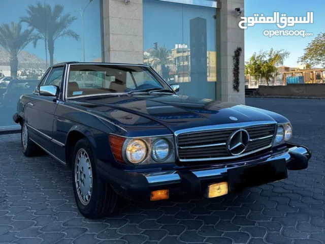 مرسيدس بنز SL 380 1985، كلاسيك كشف لون أزرق أوتوماتيك بحالة ممتازة/ مالك واحد فقط