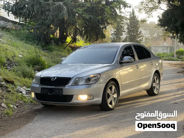 2012, سكودا, اوكتافيا, Standard