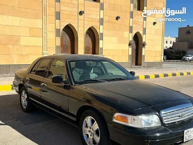 Ford Crown Victoria 2011 in Al Riyadh