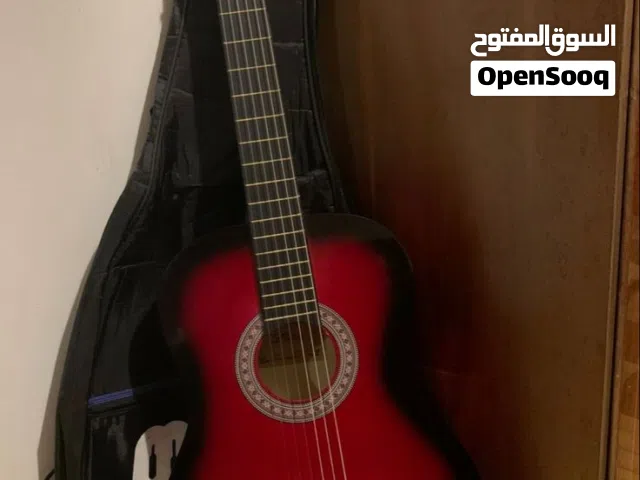 متوفر جيتارات احترافي ثنين جديد بالكارتون