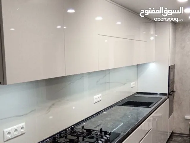 فني مطابخ المونيوم فك وتركيب ونقل وتفصيل مطابخ المونيوم