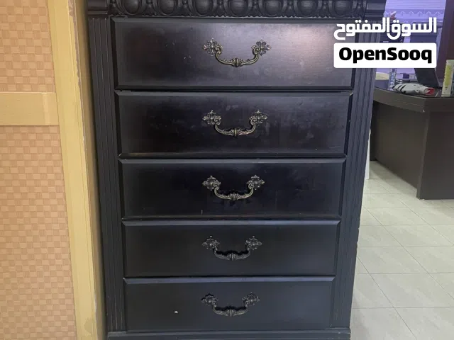 Black Tallboy Dresser with 5 Drawers