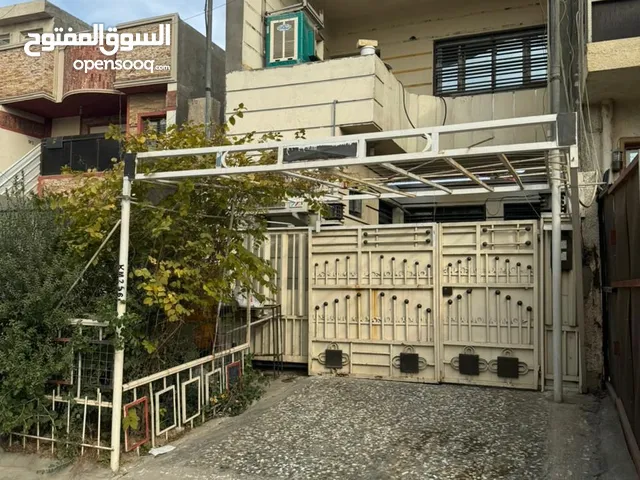 منزل للبيع ثلاث طوابق في حي الخضراء