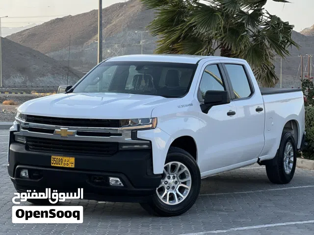 Used Chevrolet Silverado in Al Dakhiliya