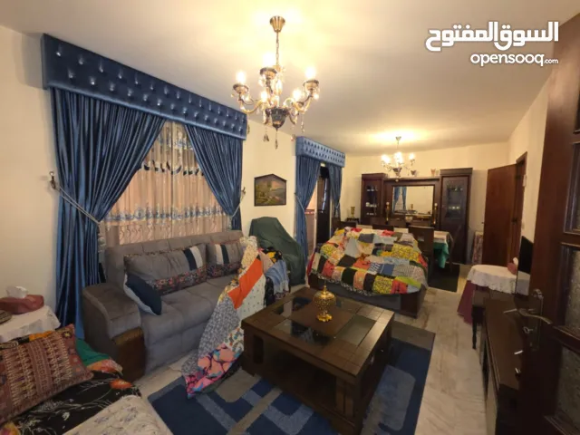 160 m2 5 Bedrooms Apartments for Sale in Beirut Sanayeh