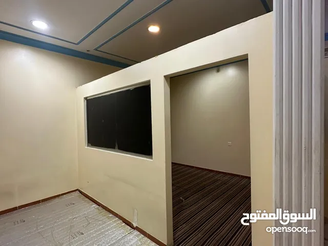 130 m2 2 Bedrooms Apartments for Rent in Al Riyadh Al Izdihar