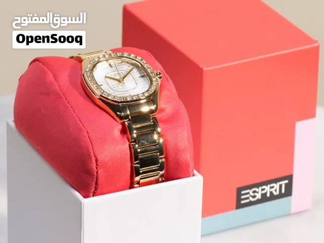 Esprit Golden Grace أناقة ذهبية... تليق بكل لحظة