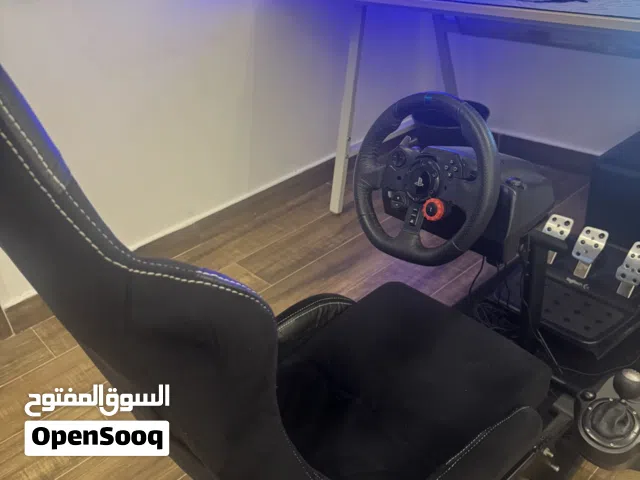 Logitech g29 steering wheel full sim racing setup ps5/ps4/ps3/pc for an extremely good price