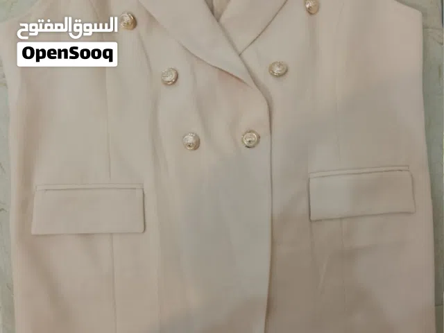 blazer  sans manche en beige