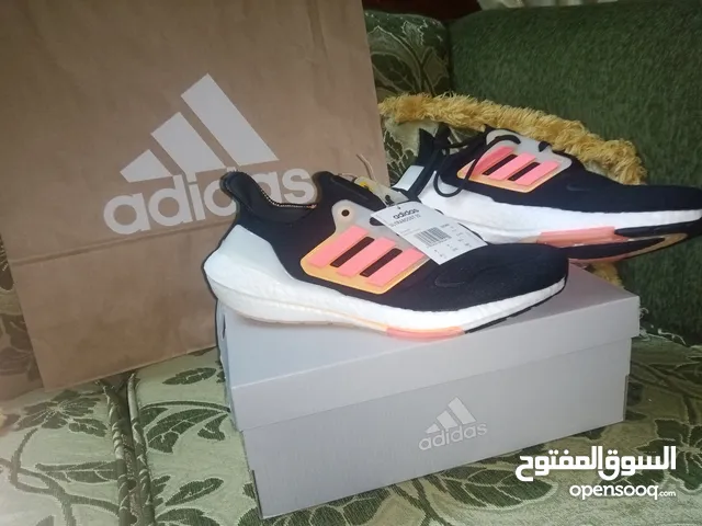 42.5 Sport Shoes in Amman