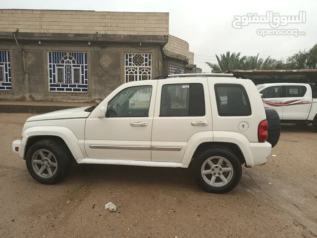 Used Jeep Liberty in Basra