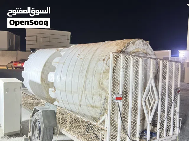 خزانات للبيع مستعمله