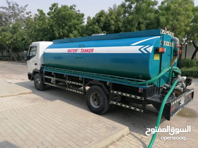 sweet water tanker Dubai sharjah ajman ناقلة مياه حلوة دبي Swimming pool tank