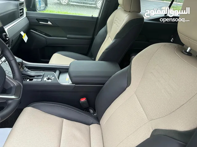 New Lexus GX in Kuwait City
