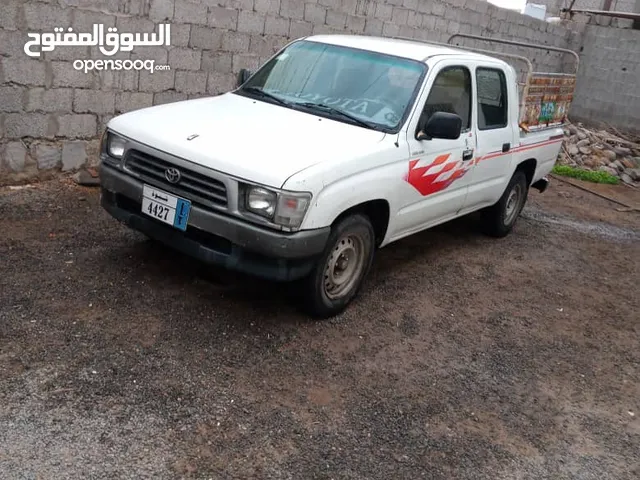 Toyota Hilux 1999 in Aden