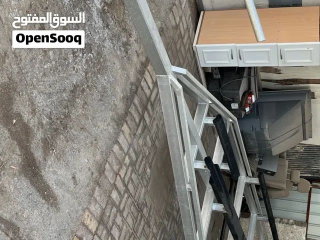 للبيع تيلر