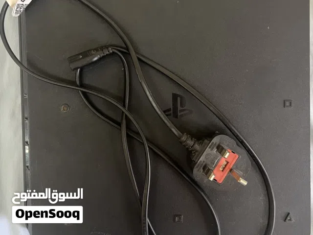 PlayStation 4 PlayStation for sale in Al Dakhiliya