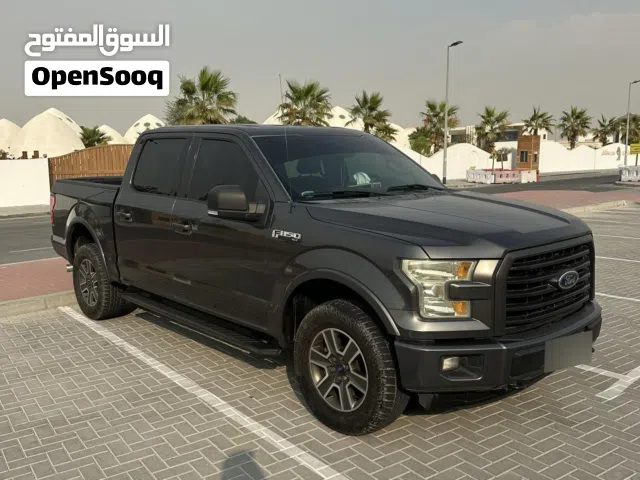 Ford F150 XLT 5.0 model 2016